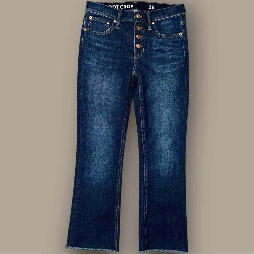 J. Crew ‘9” Demi-Boot Crop Jean’ in “Dark Worn Wash” Size 26 - Picture 4 of 16